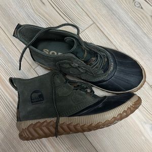 Sorel out and about camo